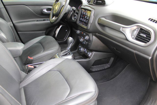 Used 2019 Jeep Renegade Limited w/ UConnect 8.4 Nav Group image 23