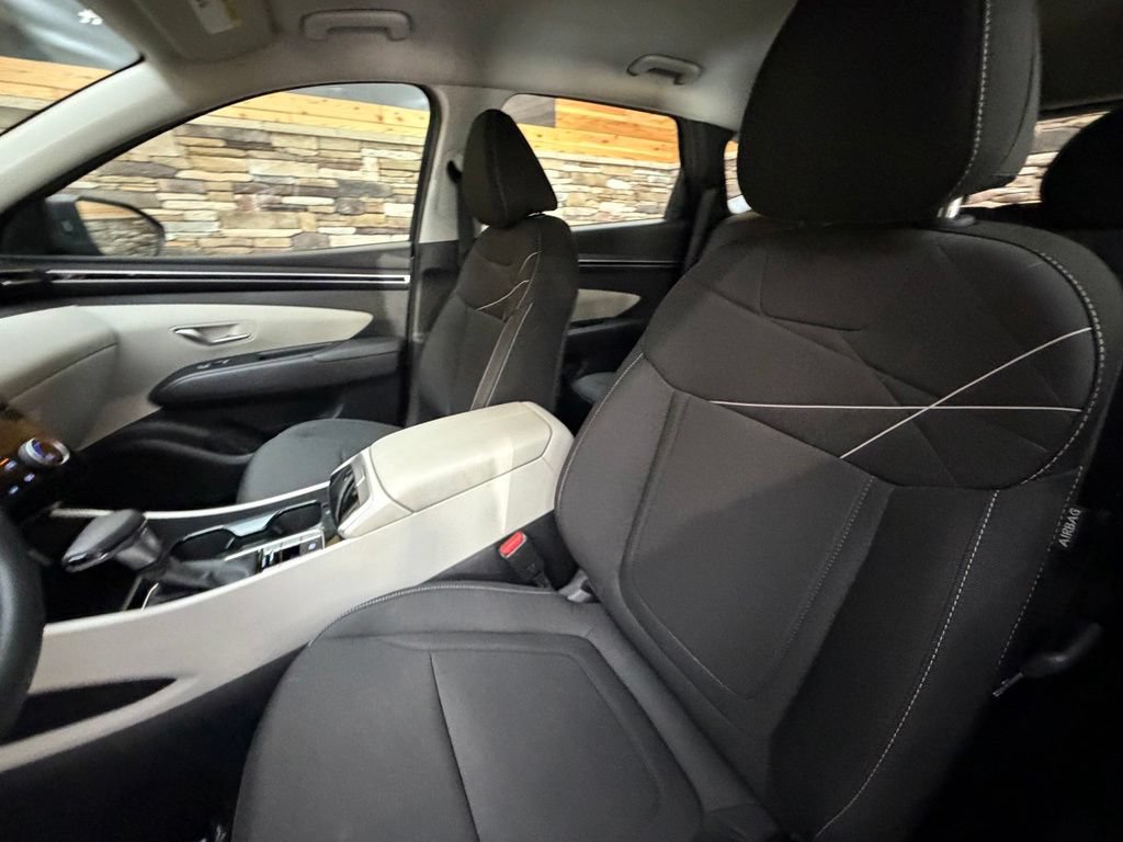 Used 2024 Hyundai Tucson SE AWD/4WD image 26