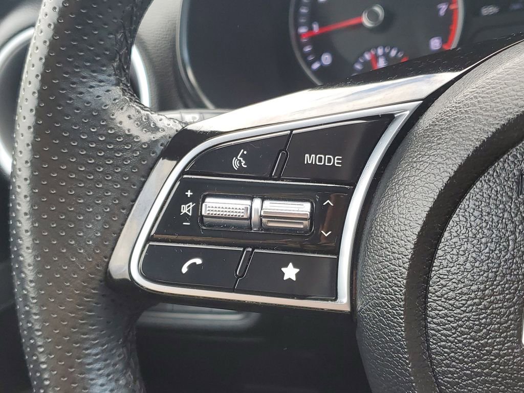 Certified 2023 Kia Forte GT-Line FWD image 12
