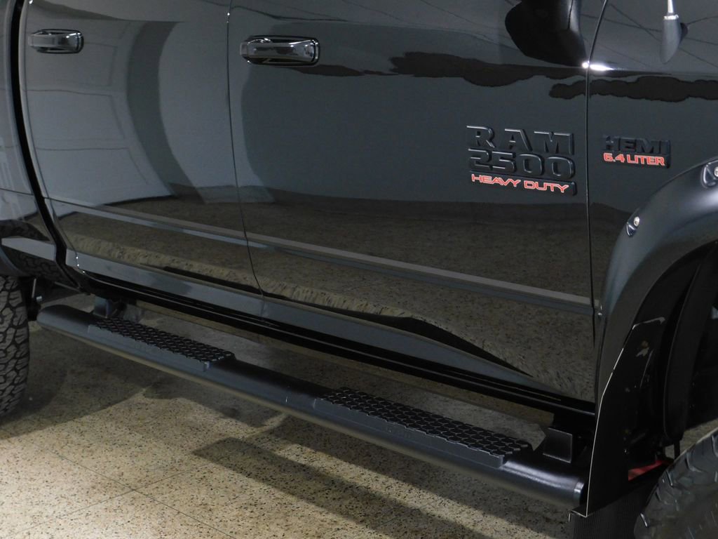 Used 2018 RAM 2500 Power Wagon w/ Leather & Luxury Group AWD/4WD image 11