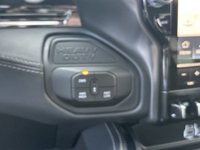 New 2025 RAM 2500 Limited image 33