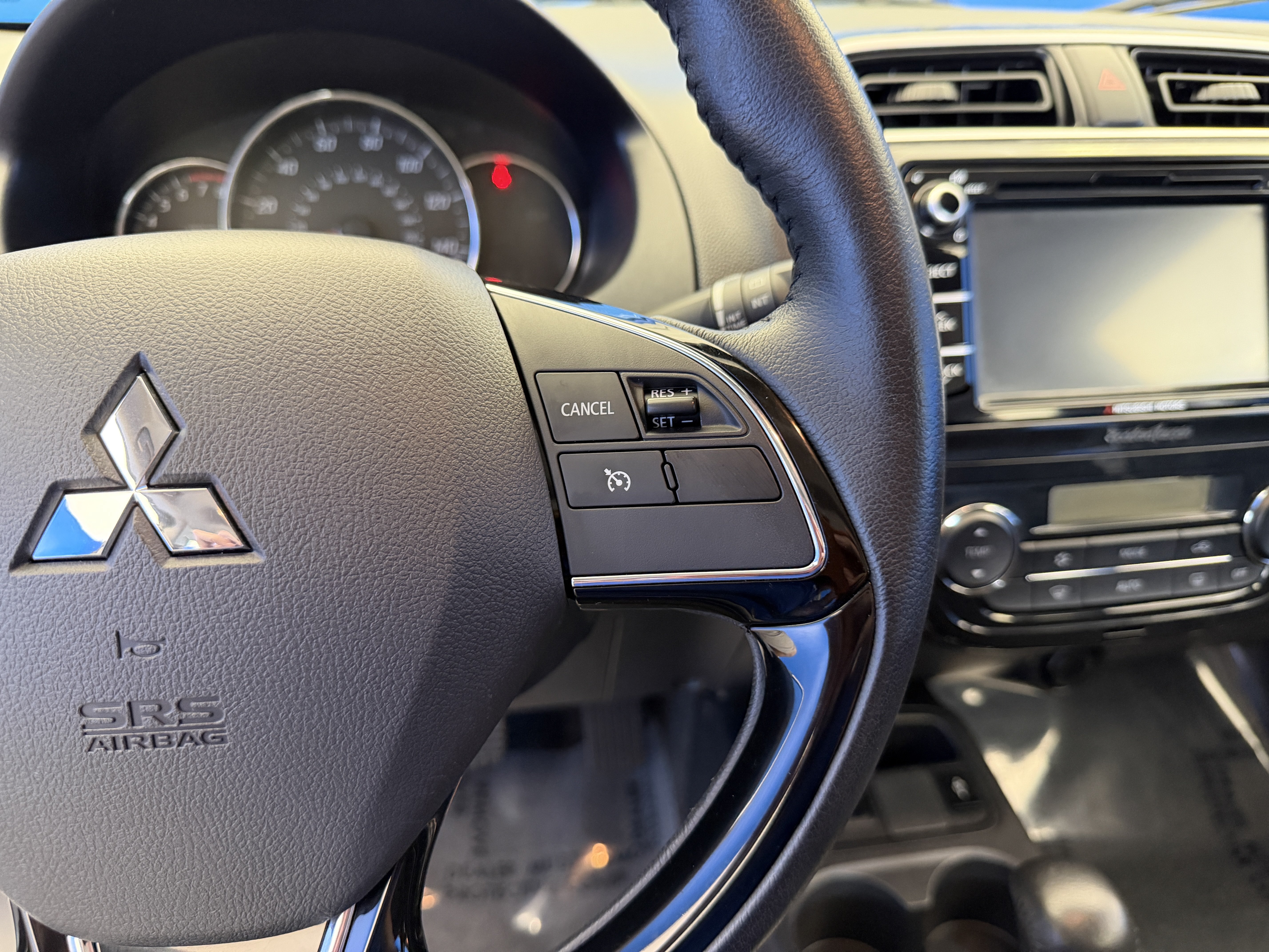 Used 2018 Mitsubishi Mirage SE FWD image 15