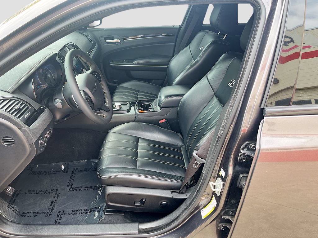 Used 2023 Chrysler 300 S RWD image 22