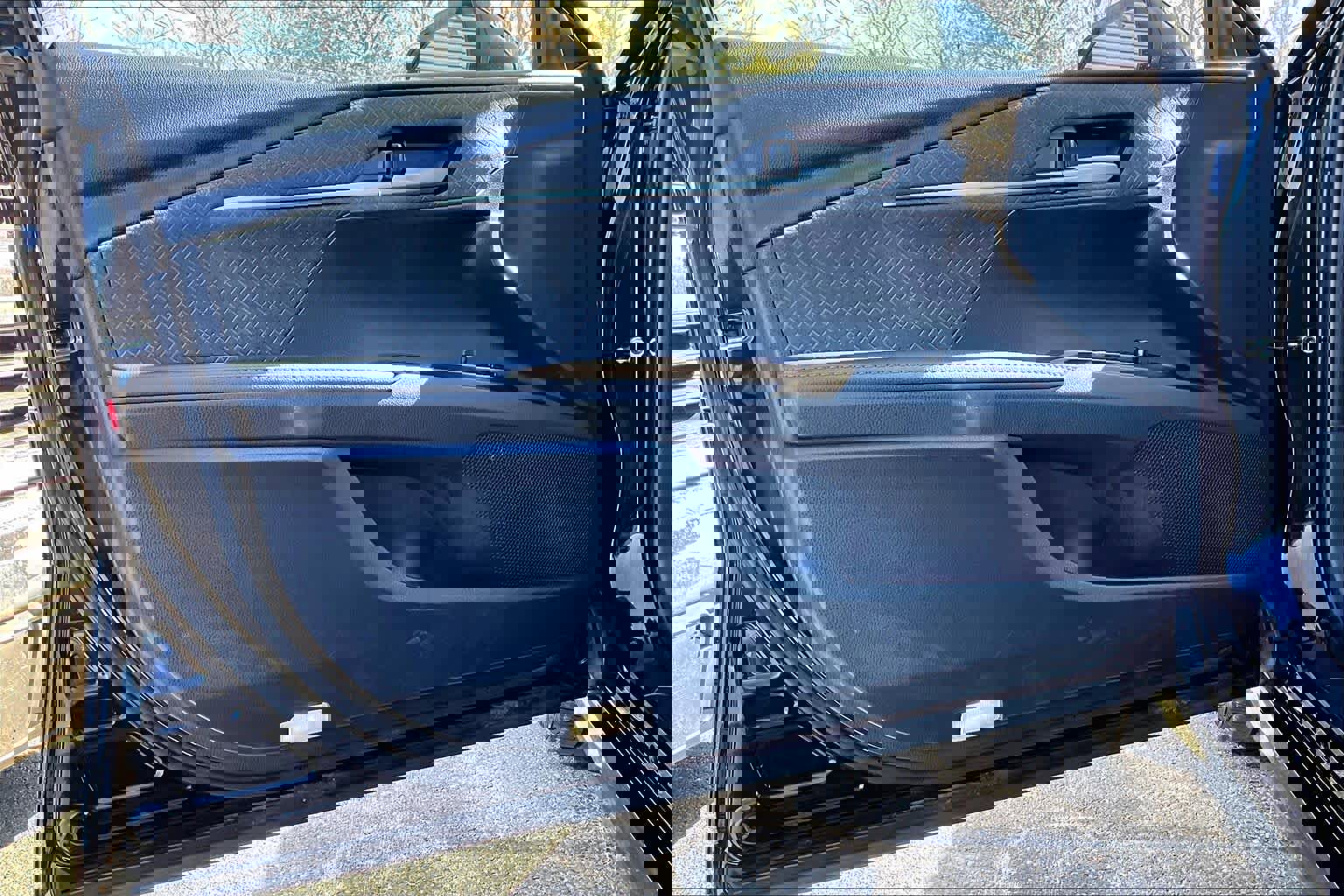 Used 2025 Toyota Camry XLE w/ Premium Package image 22