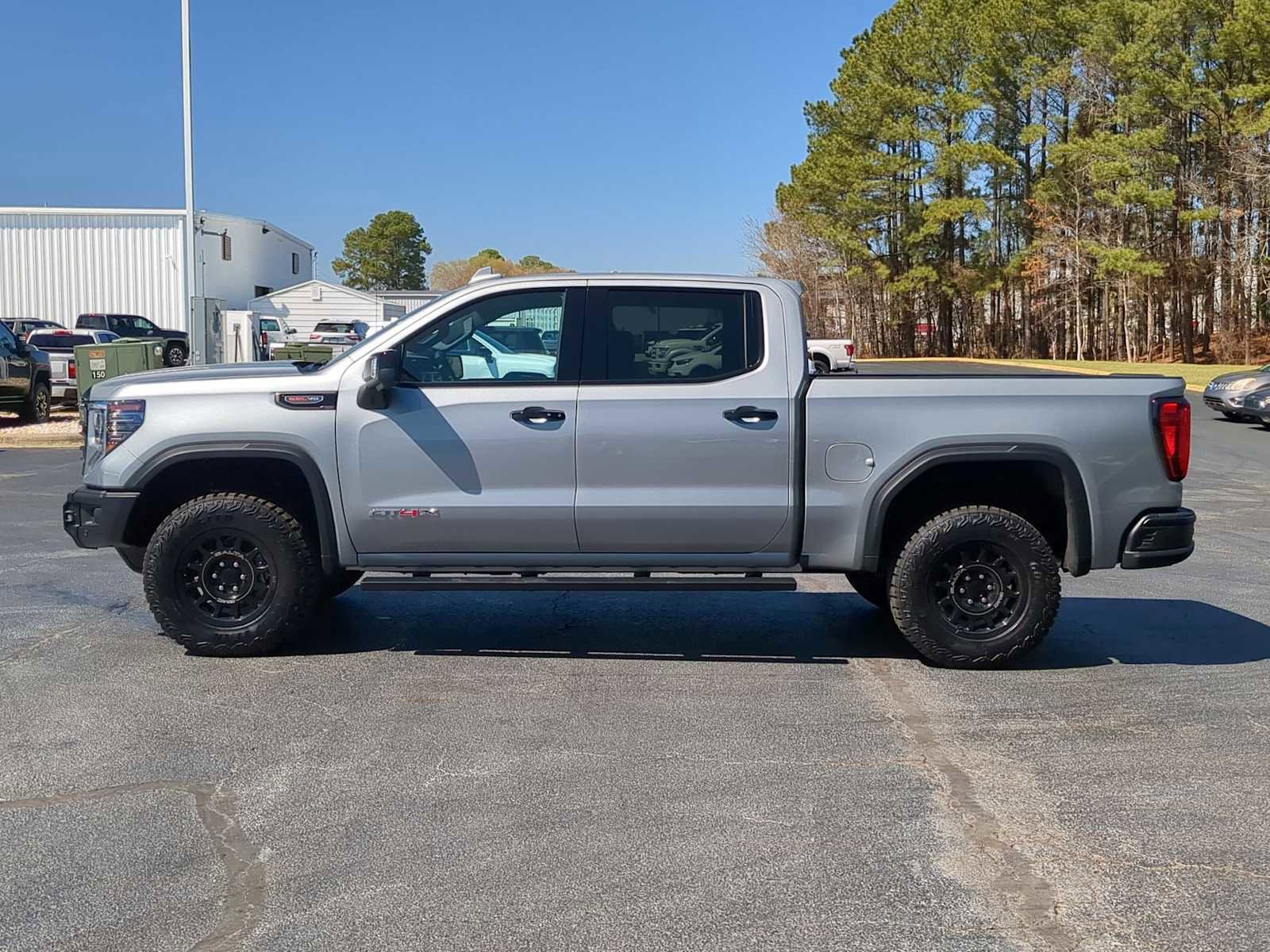 Used 2026 GMC Sierra 1500 AT4X w/ AT4X AEV Edition image 5