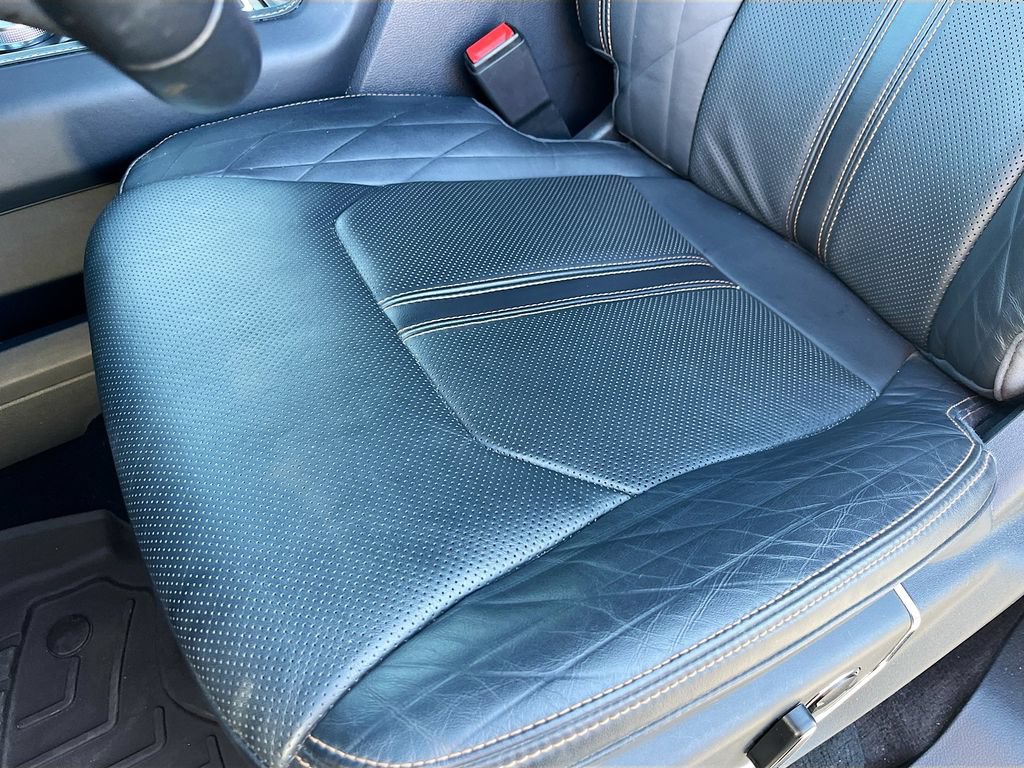 Used 2023 Ford Expedition Platinum AWD/4WD image 20