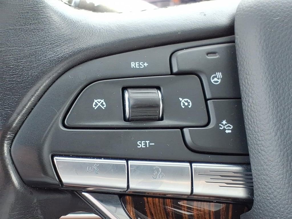 Used 2021 Cadillac Escalade Premium Luxury w/ LPO, Illumination Package AWD/4WD image 27