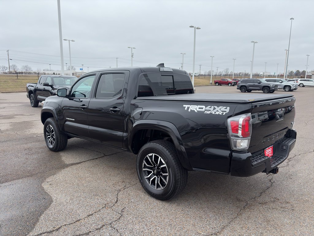 Used 2020 Toyota Tacoma TRD Sport w/ TRD Premium Sport Package image 3