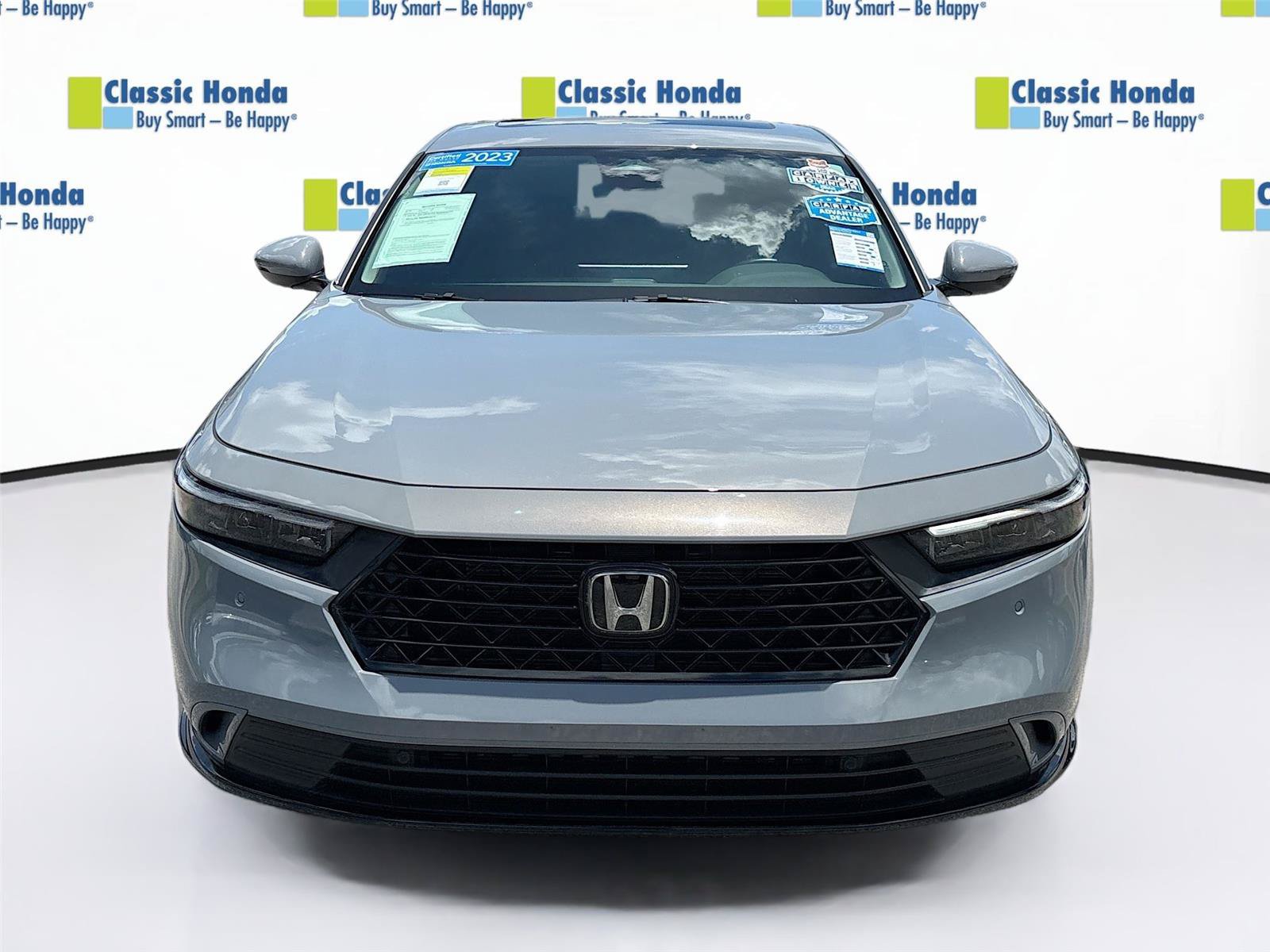 Used 2023 Honda Accord EX-L image 2