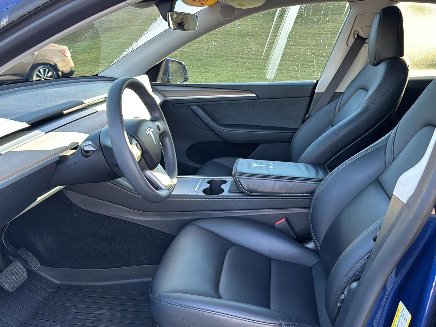 Used 2023 Tesla Model Y Long Range image 8