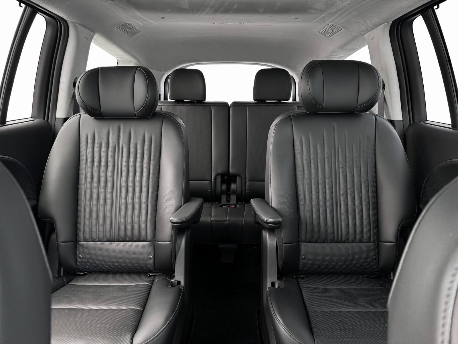 New 2026 Hyundai Ioniq 9 Calligraphy image 16