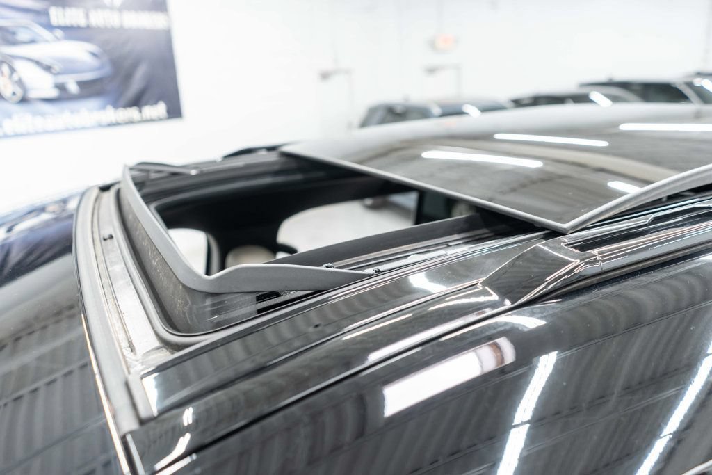 Used 2024 Land Rover Defender 110 S AWD/4WD image 47