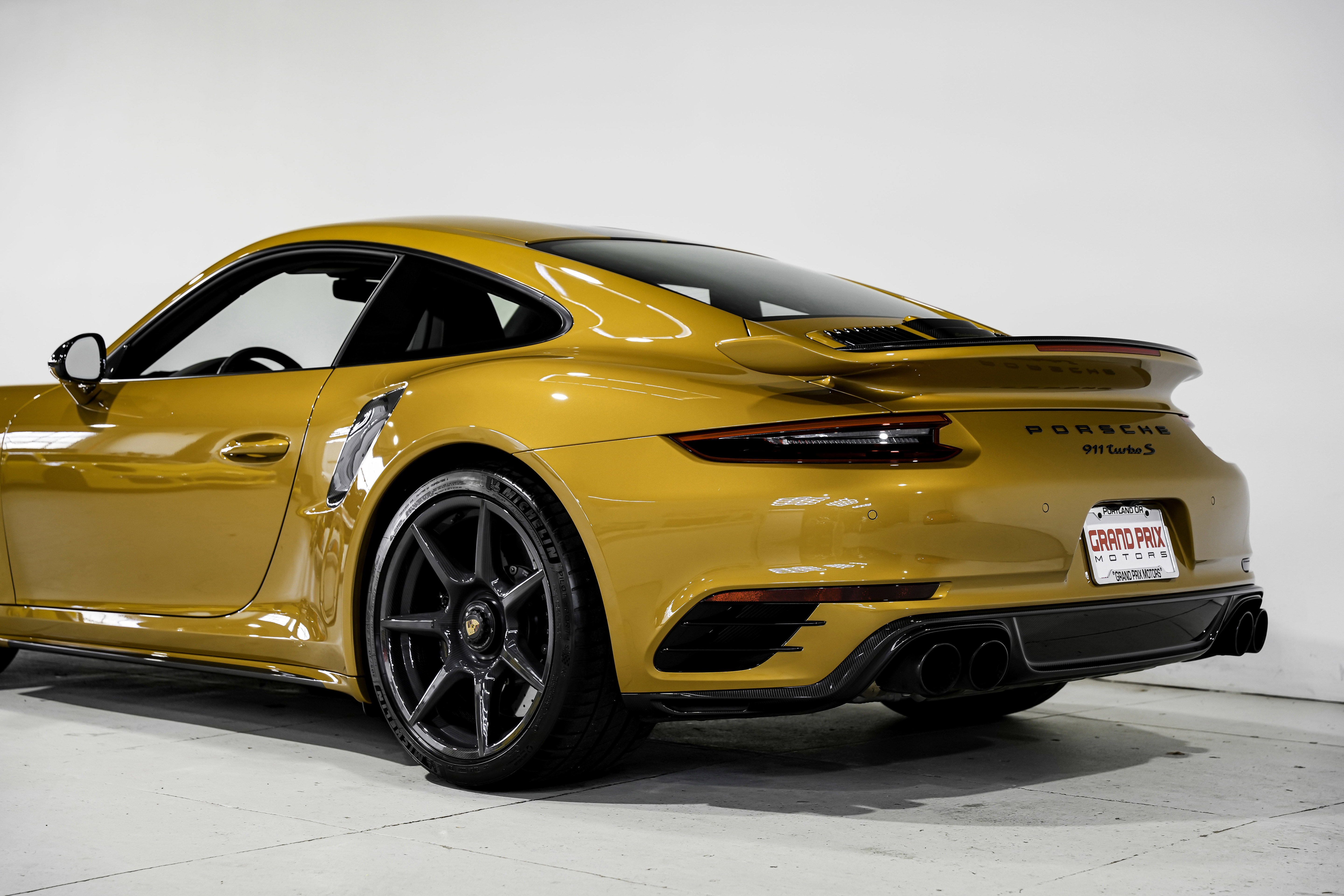 Used 2018 Porsche 911 Turbo S image 45