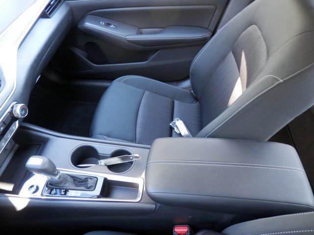 Used 2026 Nissan Altima 2.5 SV FWD image 25