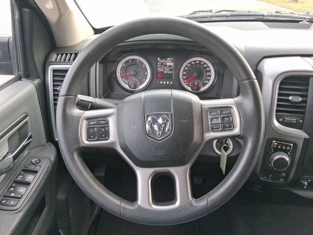 Used 2022 RAM 1500 Classic SLT w/ Trailer Tow Group AWD/4WD image 18