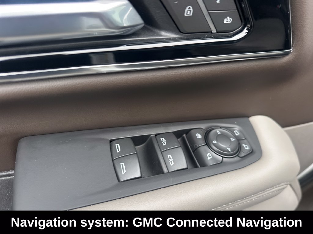 Used 2025 GMC Yukon Elevation AWD/4WD image 11