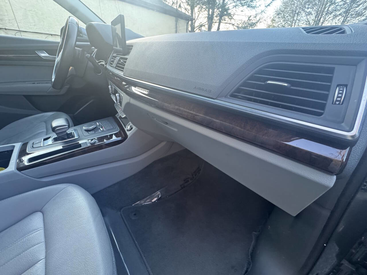 Used 2020 Audi Q5 2.0T Premium image 24