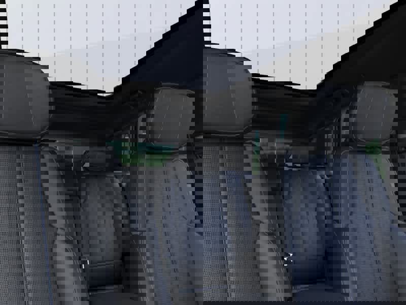 New 2026 Cadillac Lyriq Luxury AWD/4WD image 24