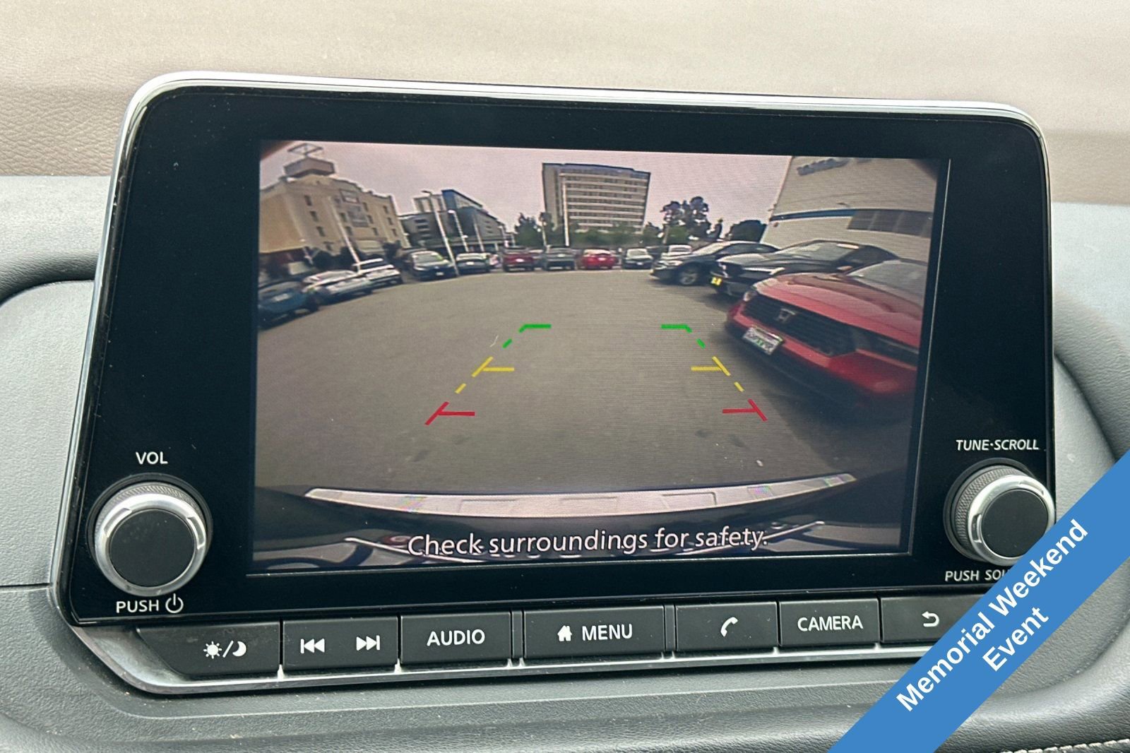 Used 2023 Nissan Rogue SV FWD image 23