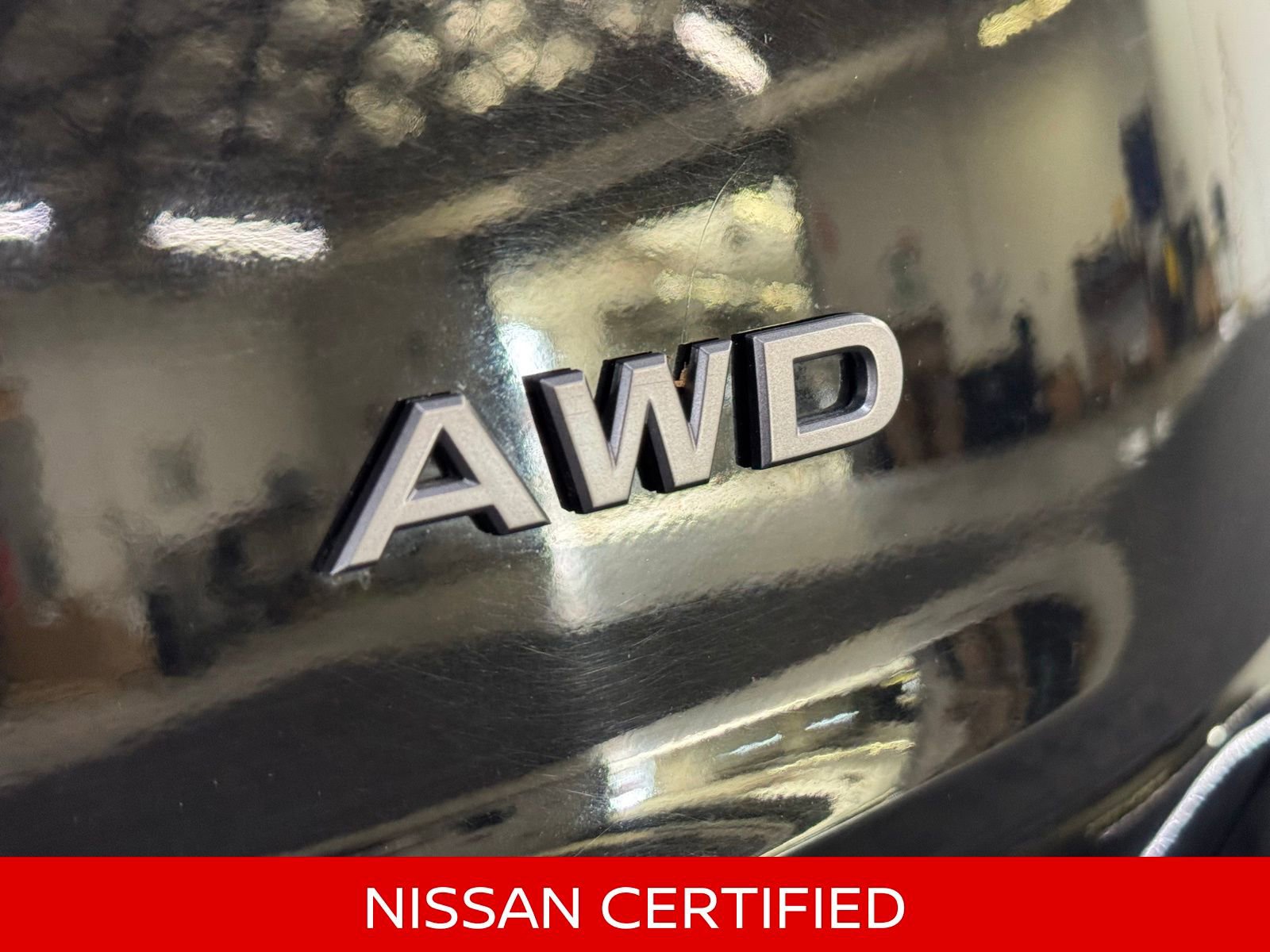 Certified 2025 Nissan Rogue SV image 11