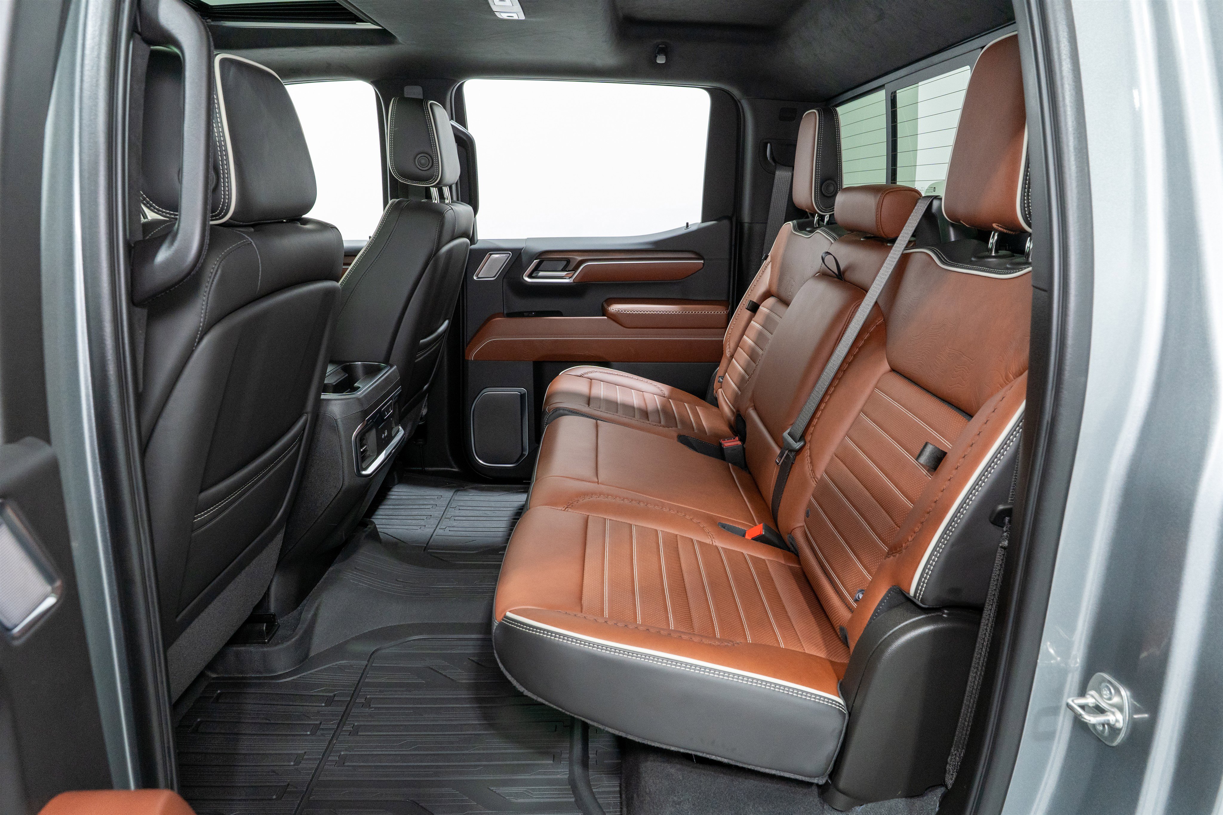 Used 2025 GMC Sierra 1500 Denali Ultimate image 37