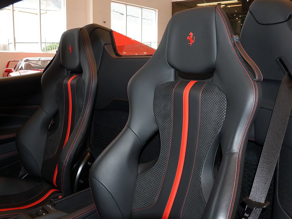 Certified 2023 Ferrari F8 Tributo RWD image 74