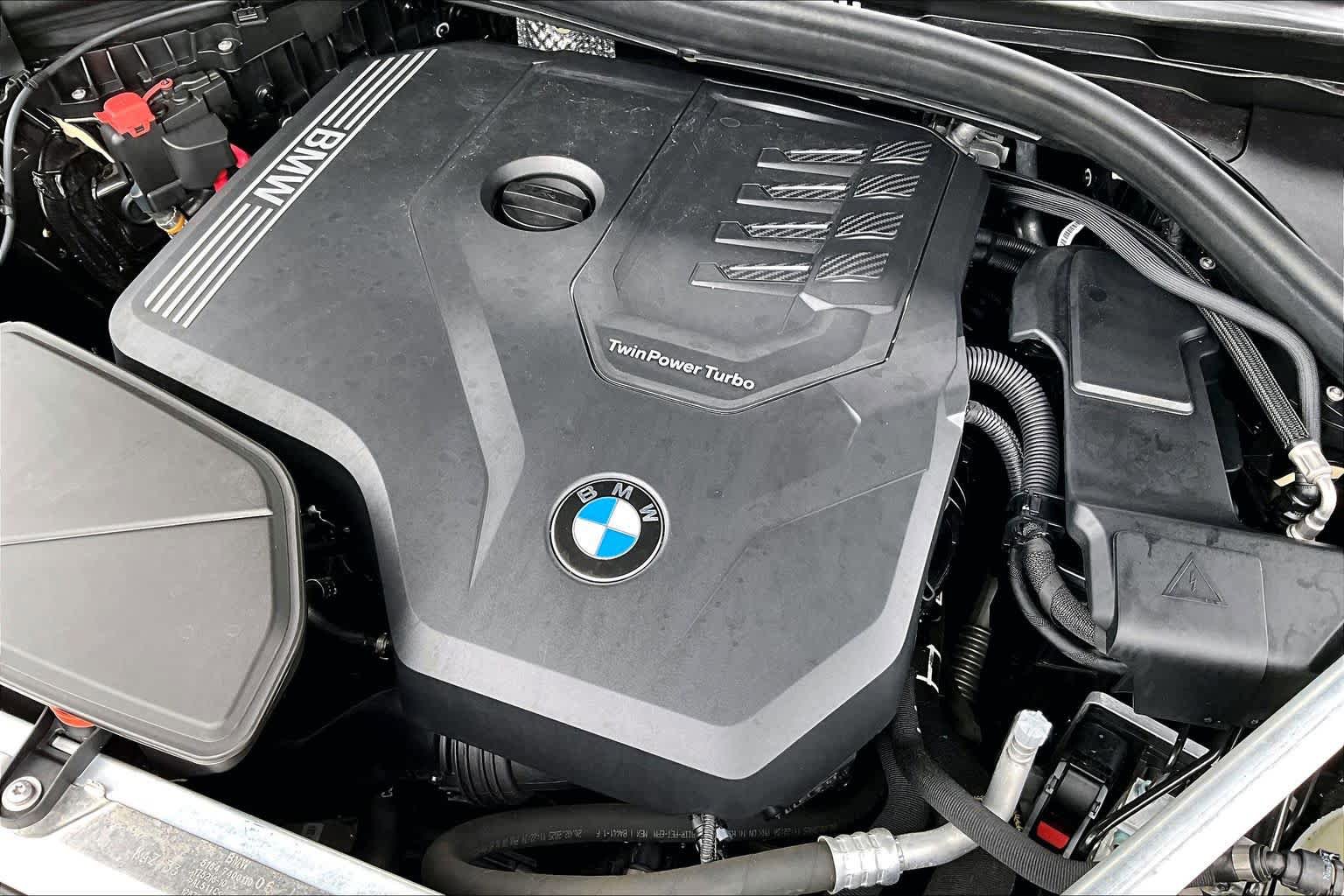 Used 2025 BMW X4 xDrive30i AWD/4WD image 31