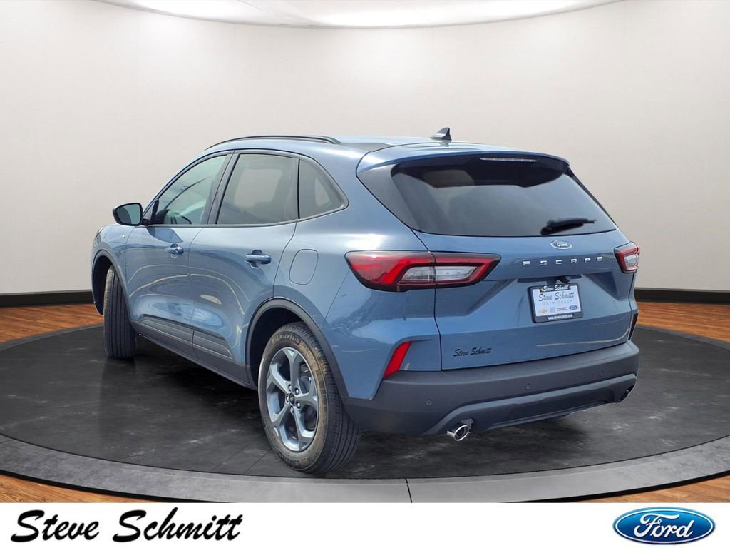 New 2026 Ford Escape ST-Line w/ Tech Pack #1 FWD image 3