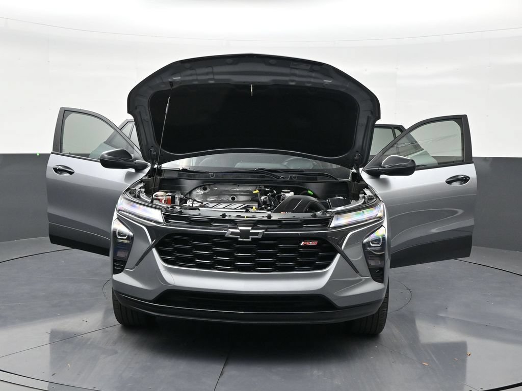 Used 2024 Chevrolet Trax RS w/ Driver Confidence Package FWD image 33