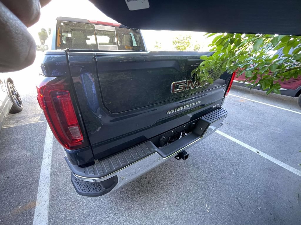Used 2019 GMC Sierra 1500 SLT w/ SLT Premium Plus Package AWD/4WD image 10