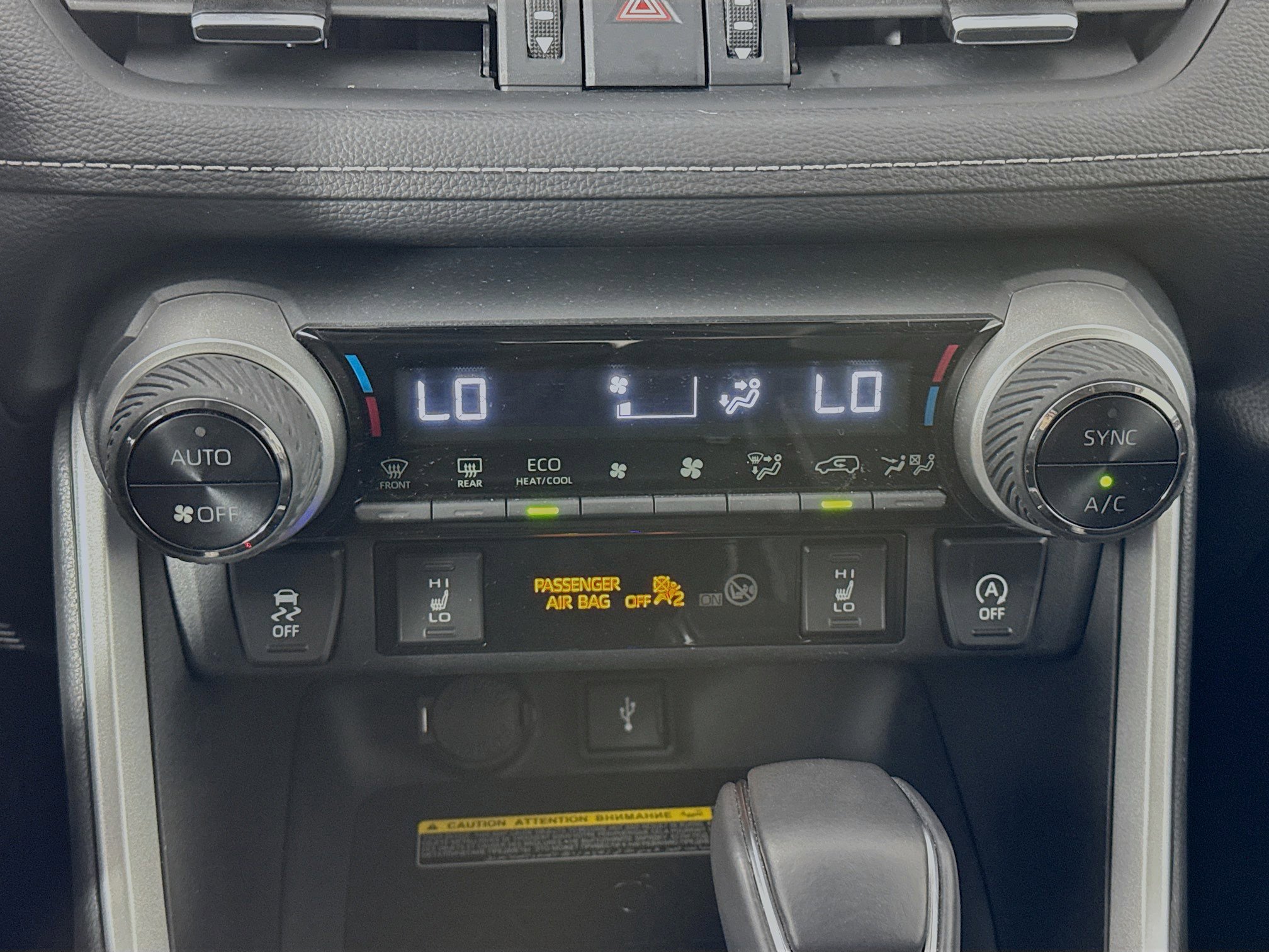 Used 2021 Toyota RAV4 XLE Premium AWD/4WD image 15