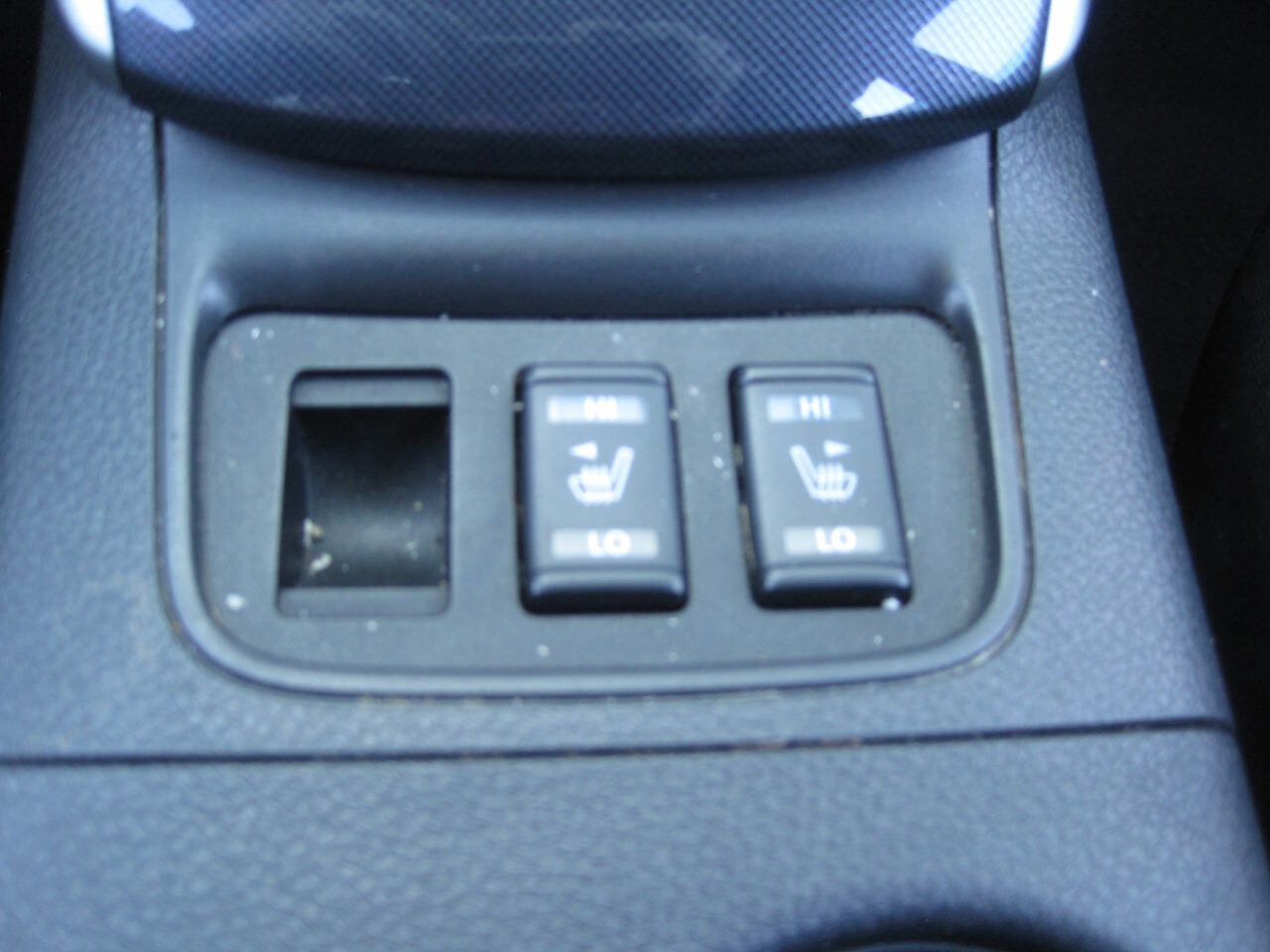 Used 2017 Nissan Sentra SR w/ SR Midnight Edition image 30