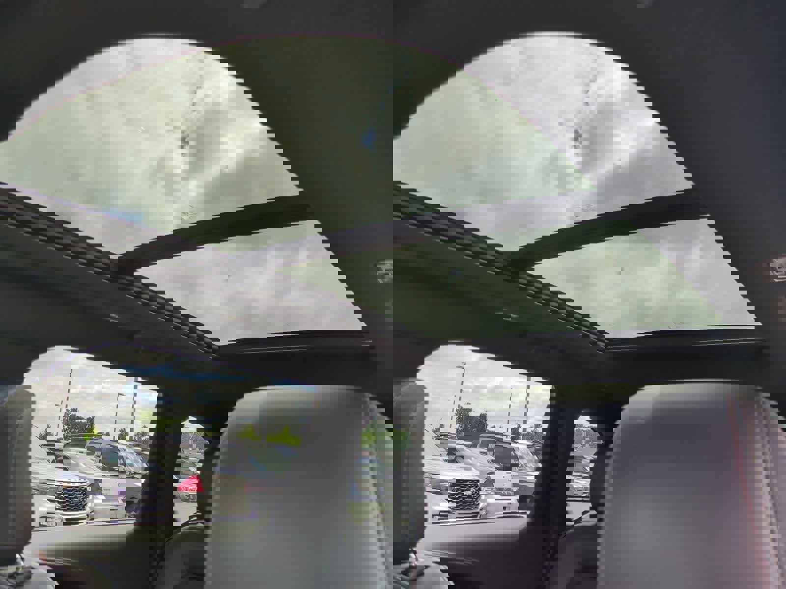 Used 2024 Lincoln Nautilus Reserve w/ Equipment Group 202A image 19