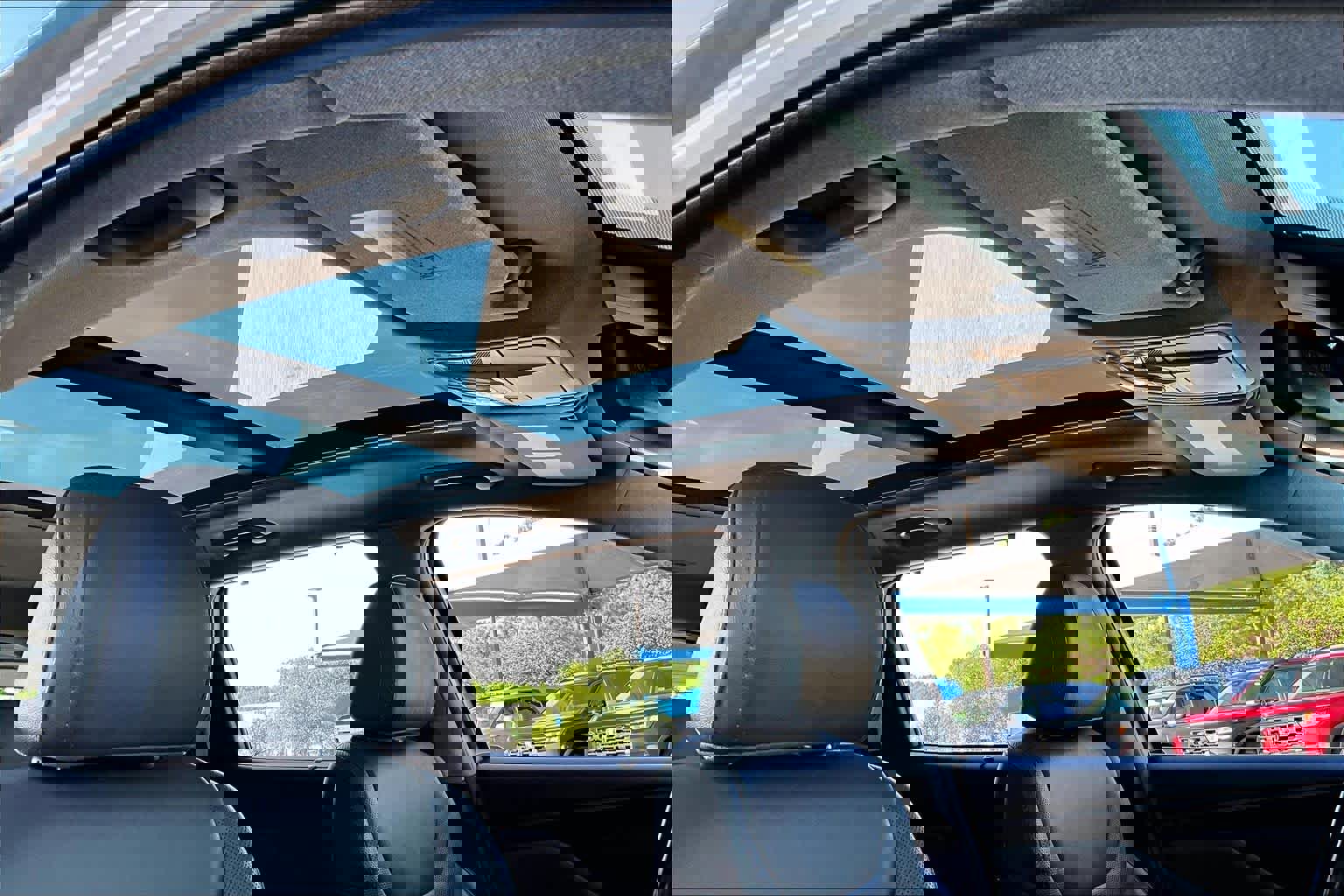 Used 2020 Hyundai Santa Fe Limited w/ Cargo Package image 14