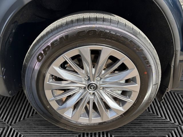 Used 2025 MAZDA CX-90 3.3 Turbo w/ Preferred Package AWD/4WD image 14