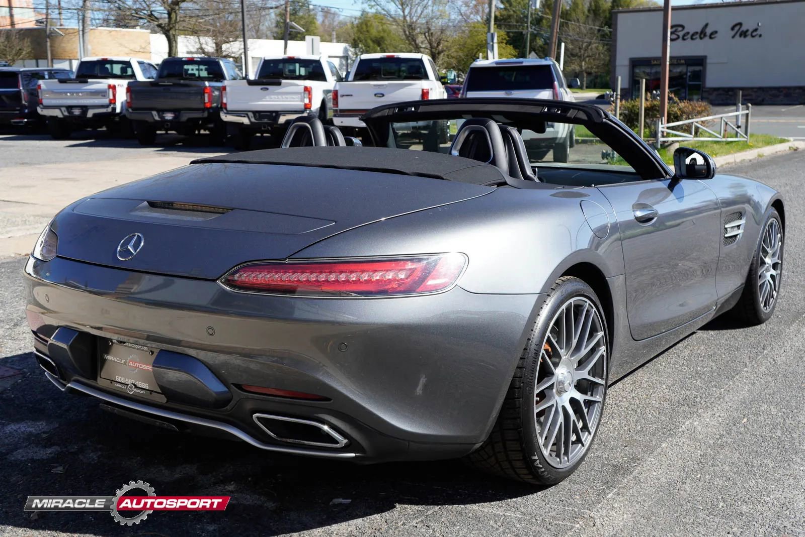 Used 2018 Mercedes-Benz AMG GT Roadster w/ Exclusive Interior Package image 7