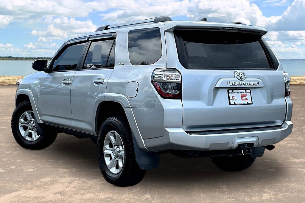 Used 2019 Toyota 4Runner SR5 RWD image 6