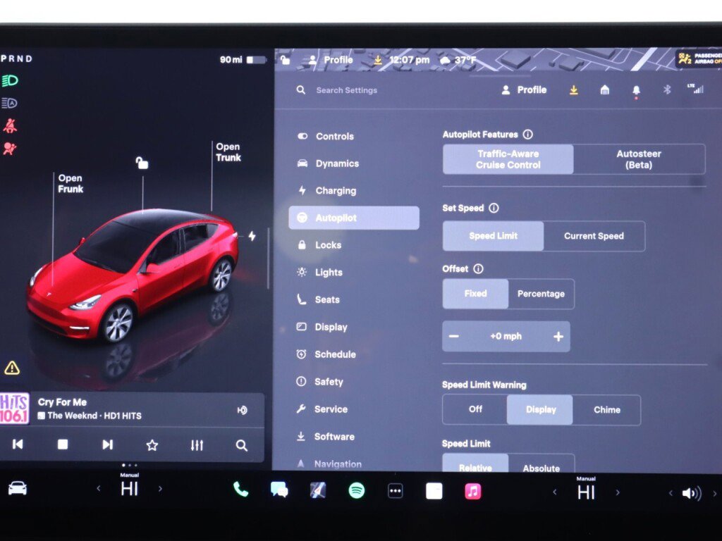 Used 2024 Tesla Model Y Long Range image 22