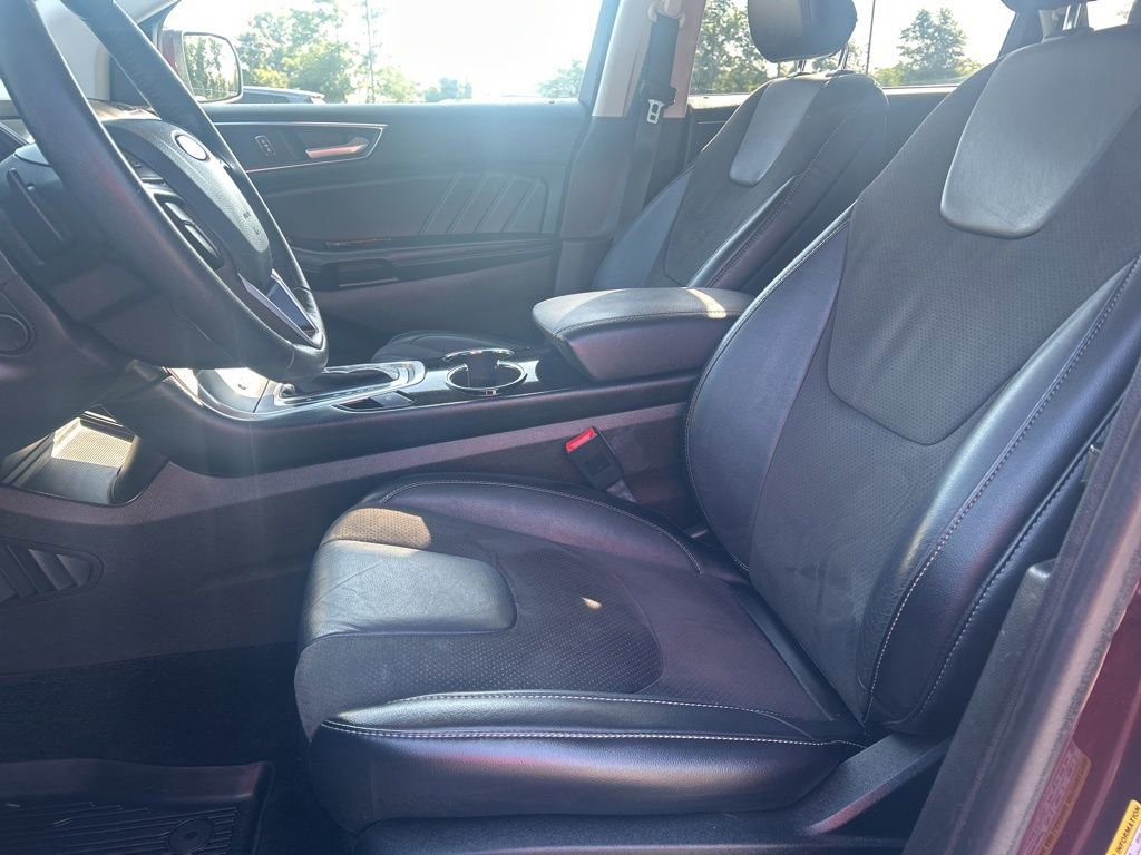 Used 2018 Ford Edge Sport w/ Equipment Group 401A AWD/4WD image 11
