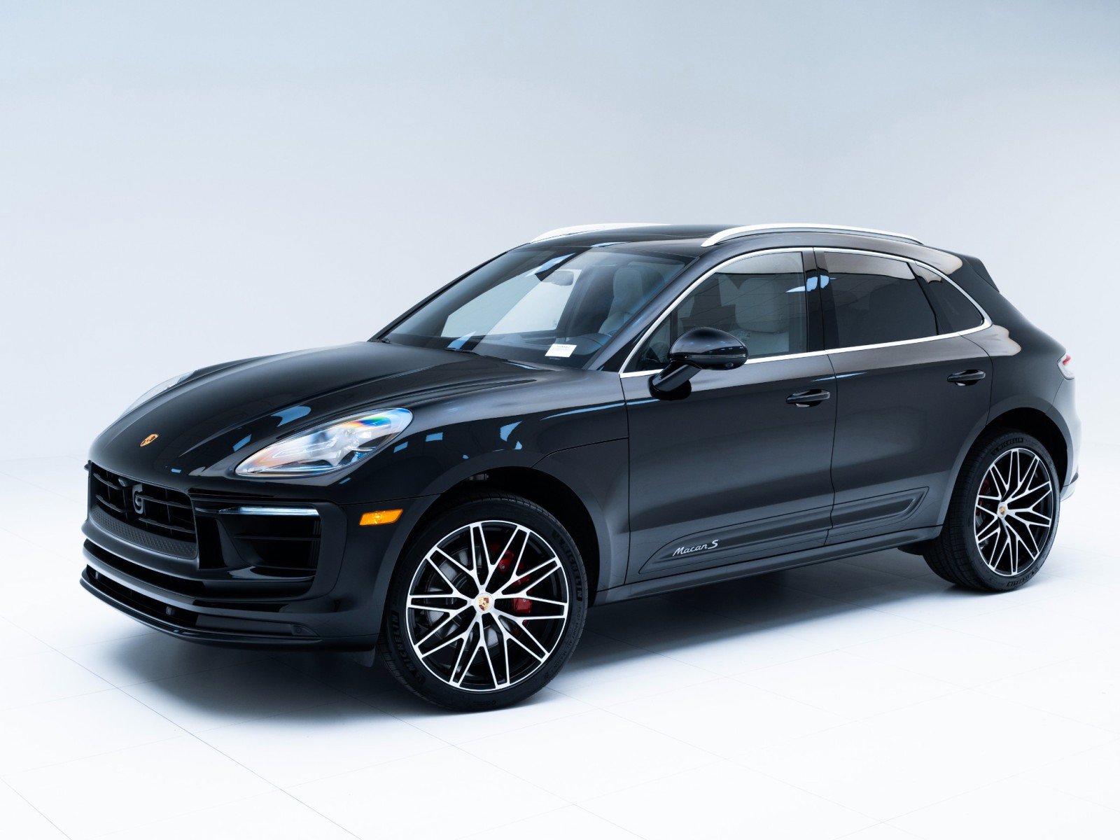 New 2026 Porsche Macan S AWD/4WD image 1