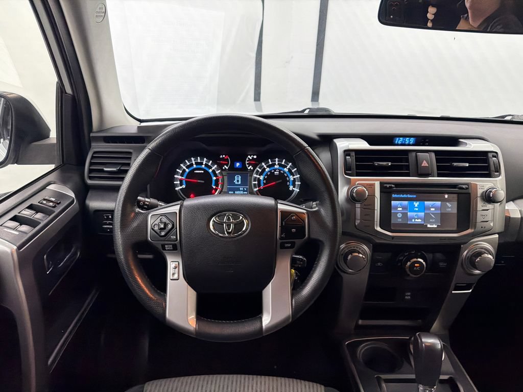 Used 2019 Toyota 4Runner SR5 AWD/4WD image 23