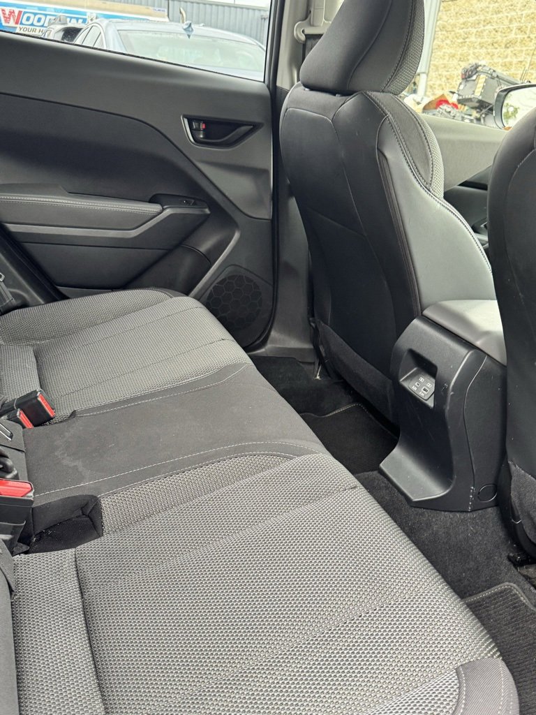 Used 2024 Subaru Crosstrek 2.0i Premium image 5