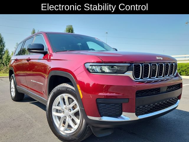 Used 2025 Jeep Grand Cherokee L Laredo w/ Luxury Tech Group I AWD/4WD image 15
