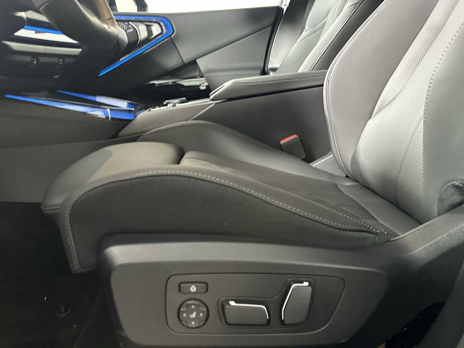 New 2026 BMW X3 xDrive30 w/ M Sport Package image 12