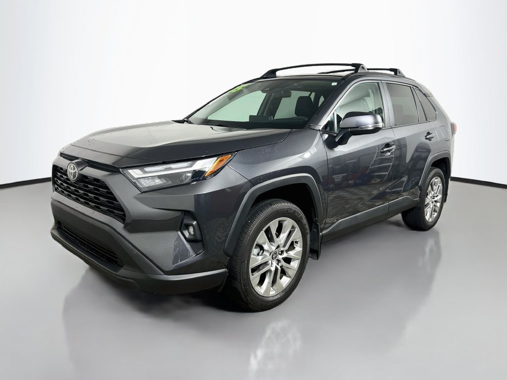 Used 2025 Toyota RAV4 XLE Premium FWD image 7