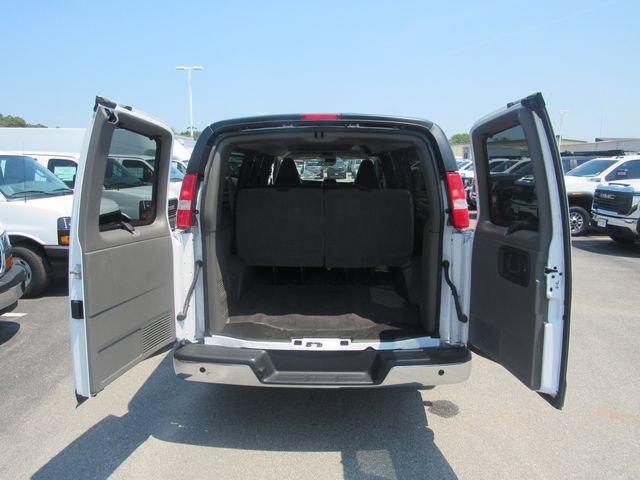 Certified 2023 Chevrolet Express 3500 LT w/ LT Preferred Equipment Group RWD image 26