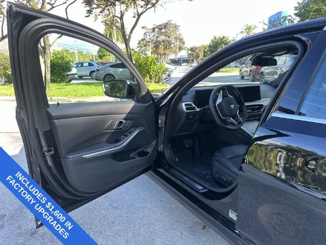 Used 2026 BMW 330i xDrive Sedan AWD/4WD image 22