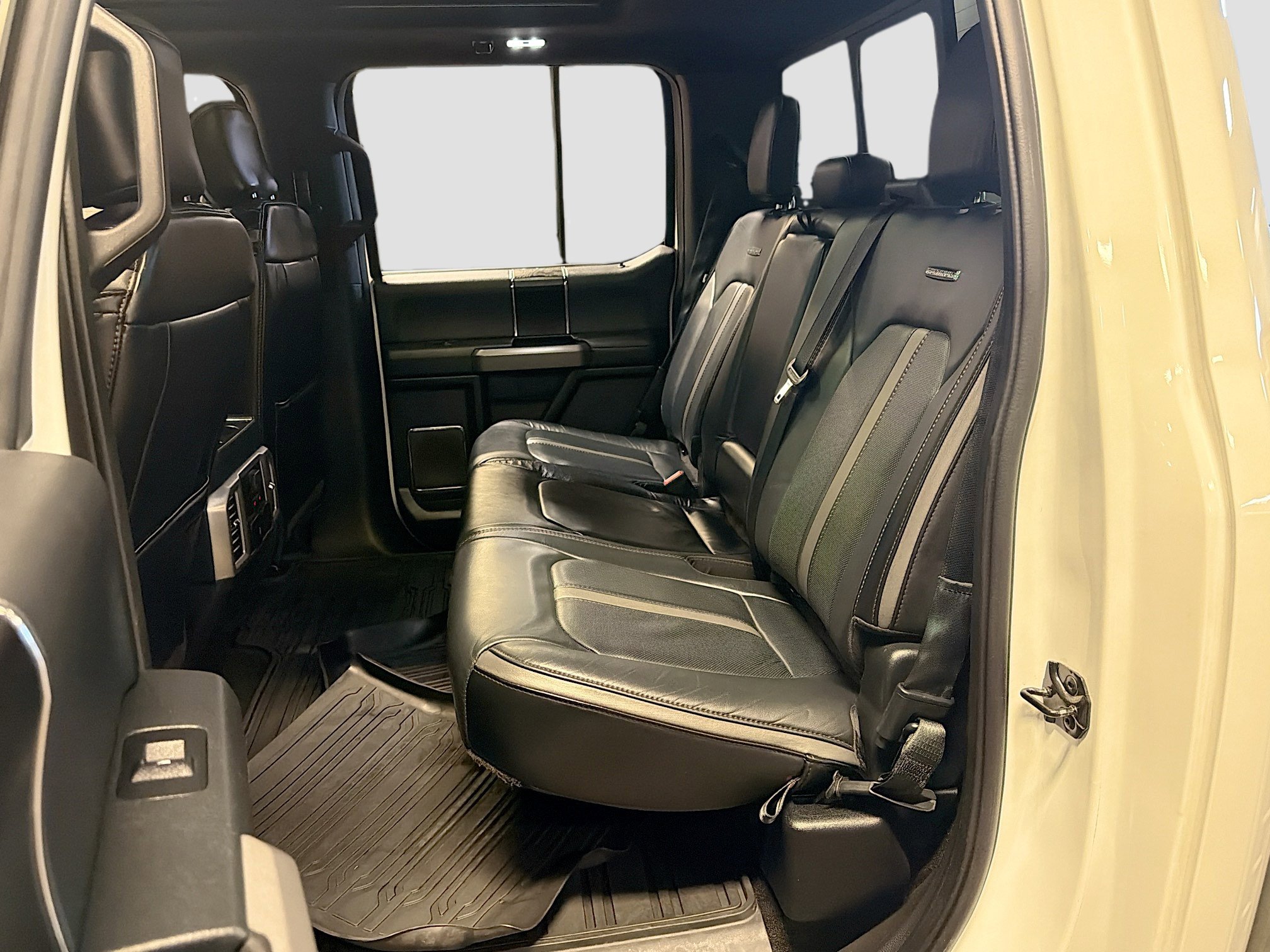 Used 2020 Ford F150 Platinum w/ Equipment Group 701A Luxury image 30