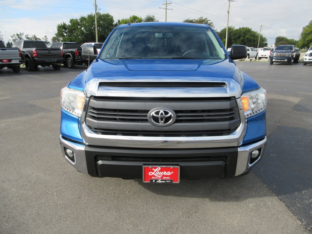 Used 2016 Toyota Tundra SR5 w/ SR5 Upgrade Package AWD/4WD image 11