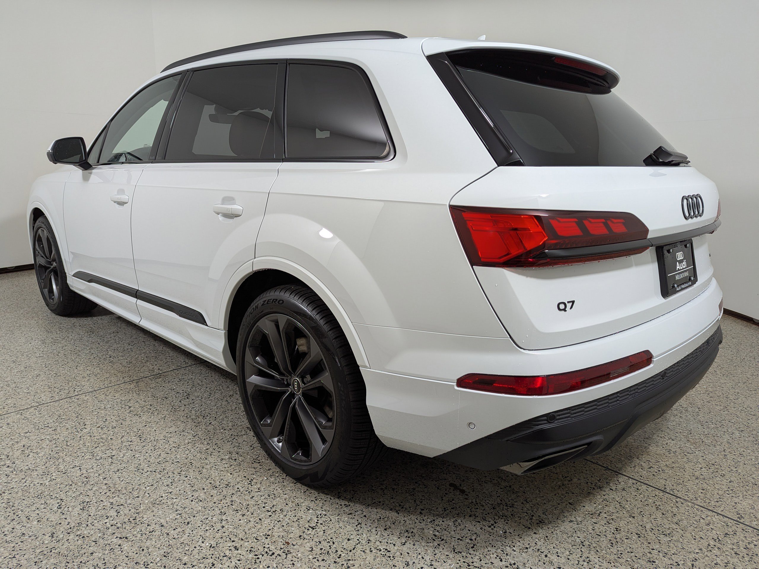 New 2026 Audi Q7 3.0T Prestige image 5
